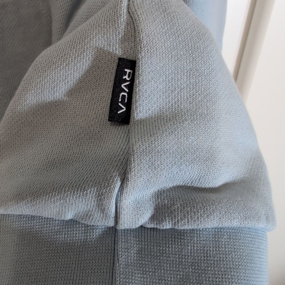 RVCA Pullover Women's Hoodie Size Small Light Blue - Picture 3 of 9